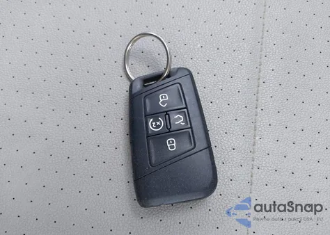 2021 Volkswagen Tiguan 2.0T Se/2.0T Se R-Line Black/2.0T Sel from USA, damaged, VIN 3VV2B7AX9MM015804